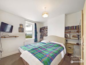 Bedroom 1- click for photo gallery